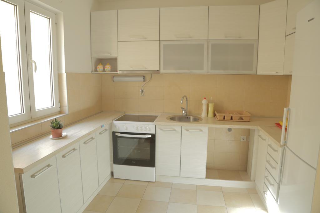 Lilian Apartments Budva Ruang foto